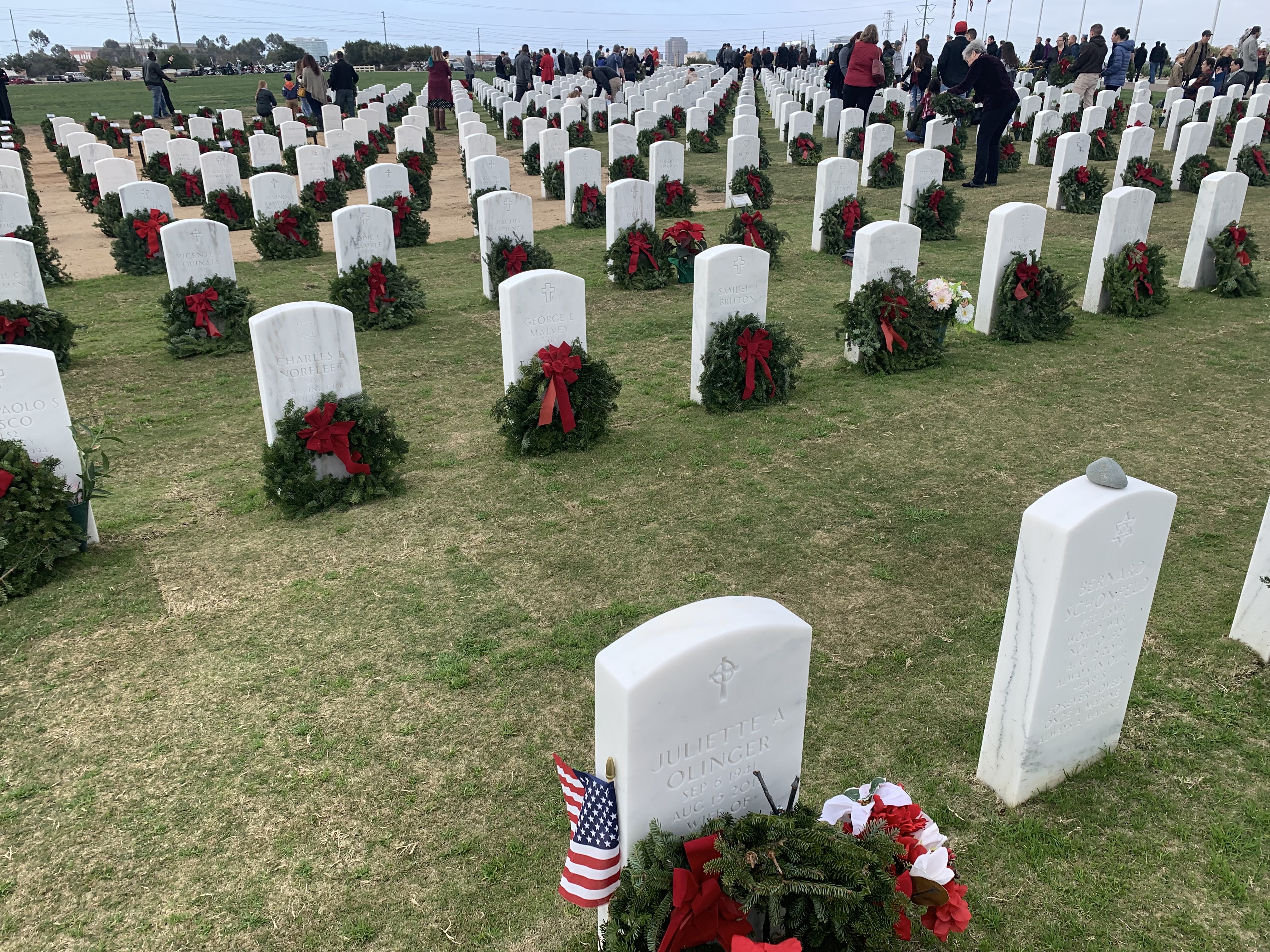 AFROTC Det. 075 wreath ceremony at a cemetery